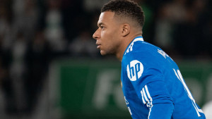 Nestvarno šta radi čovjek - Mbappe je za nepunih 7 minuta zabio tri gola, ali nije najbolji!