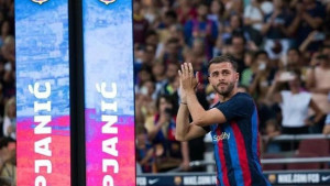 Nije se naigrao u Barceloni, ali je sinoć Miralem Pjanić svima pokazao kakav je gospodin