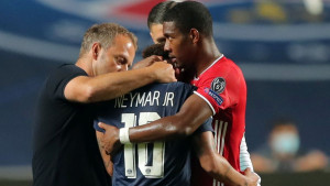 Alaba objasnio zašto je prvi tješio Neymara nakon finala