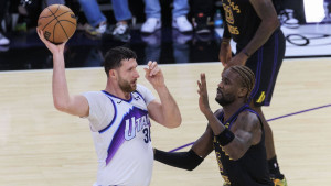 Bosanski 'tornjevi': Jusuf Nurkić i Luka Garza uskoro u istom dresu?