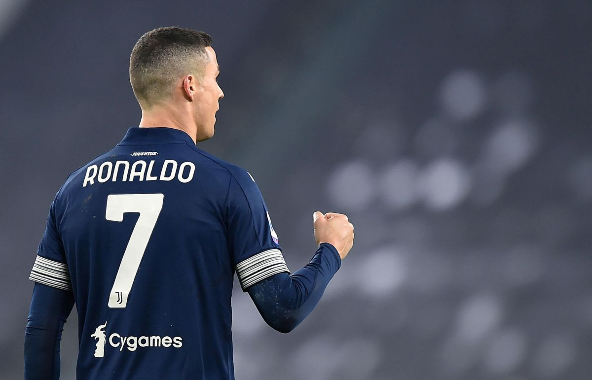 Cristiano Ronaldo za historiju! Cristiano Ronaldo za historiju!