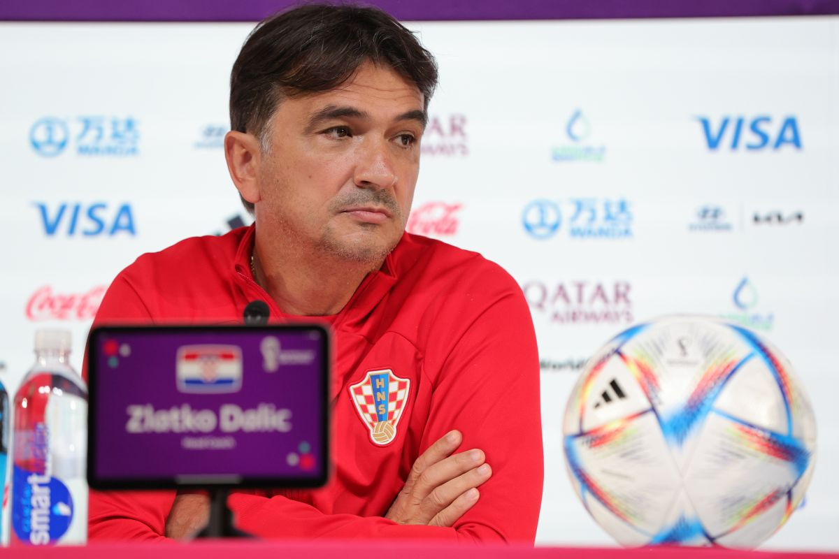 Dalić želi da se Vatreni više cijene: "Osvojili smo tri medalje u šest, a Englezi jednu u 58 godina" Dalić želi da se Vatreni više cijene: "Osvojili smo tri medalje u šest, a Englezi jednu u 58 godina"