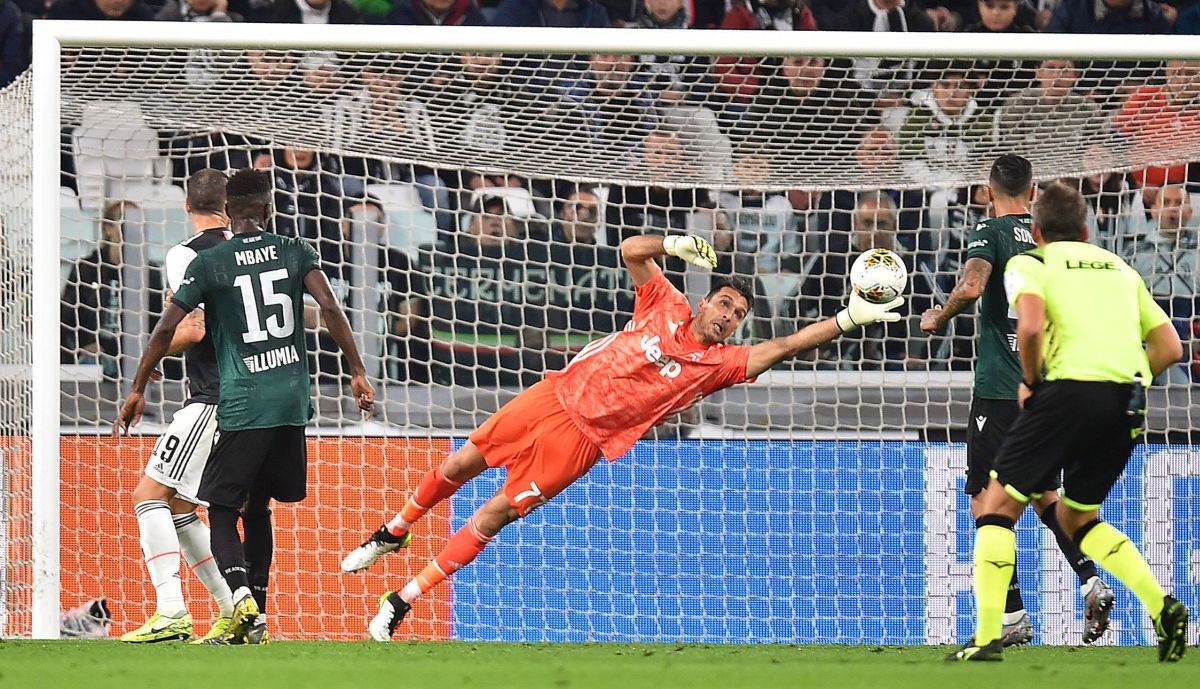 Iako ima 42 godine Buffon još uvijek ne želi da ide u penziju