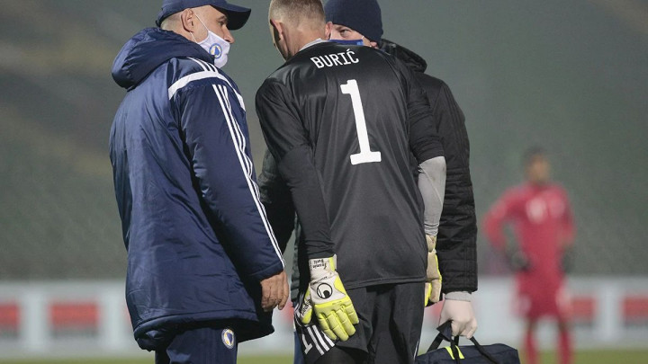 Jasmin Burić propušta mečeve protiv Nizozemske i Italije, umjesto njega prijavljen Adi Adilović