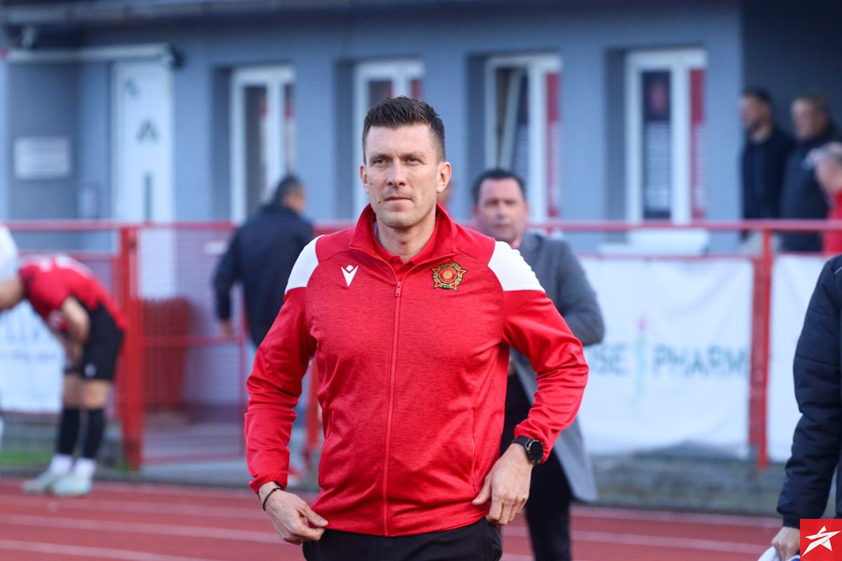 Janković sa ironičnim osmjehom citirao Feđu Dudića: "Bio je danas lijep dan, igrali smo utakmicu"