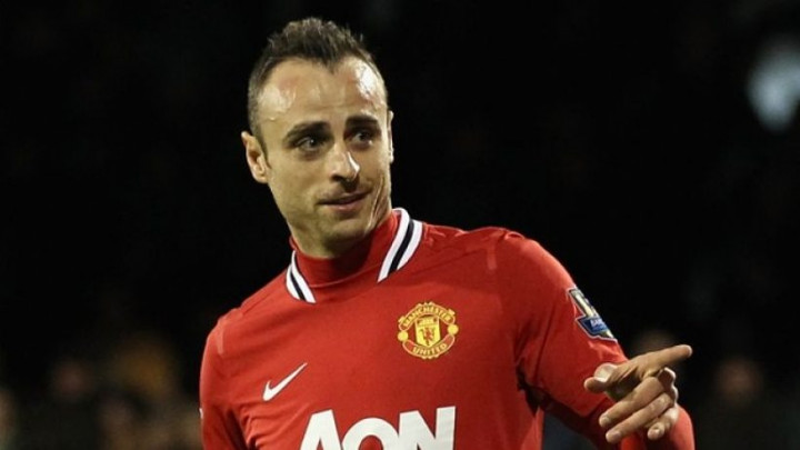 Berbatov zna oko koga treba da se gradi tim Uniteda i koga klub treba kupiti na ljeto
