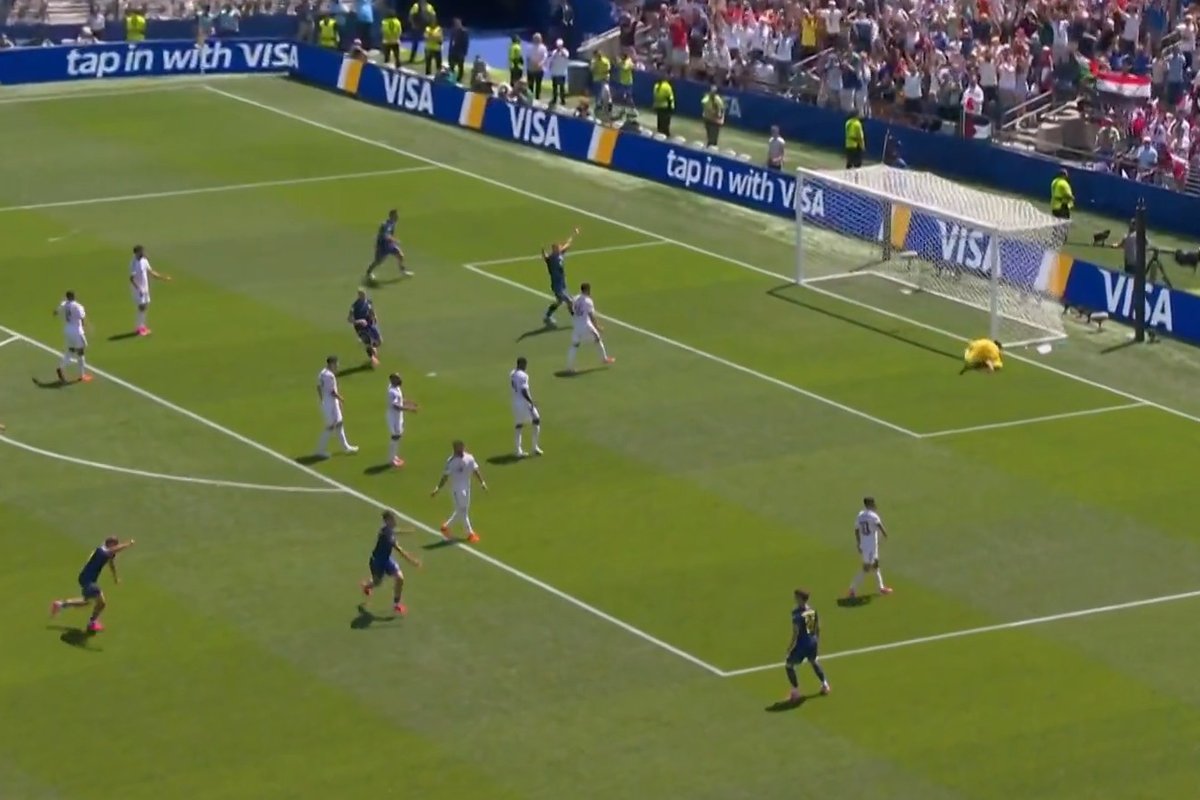 GOOOOOOOOL! BOSNA I HERCEGOVINA VODI 1:0!