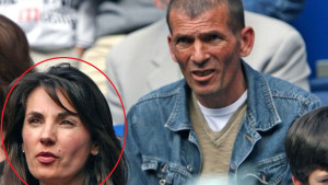 Zinedine Zidane je možda propao, ali ko god mu vidi 51-godišnju suprugu okreće se za njom