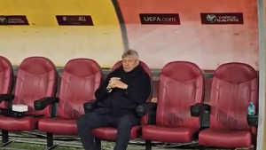 Legendarni Lucescu izbezumljen, Rumuni tvrde da nikada prije nije uradio ništa slično