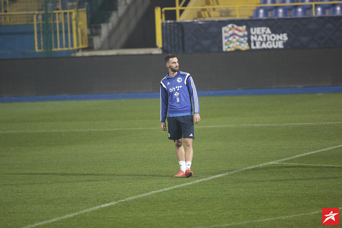 I Riad Bajić danas predstavljen u novom klubu - pridružio se dvojcu iz Sarajeva
