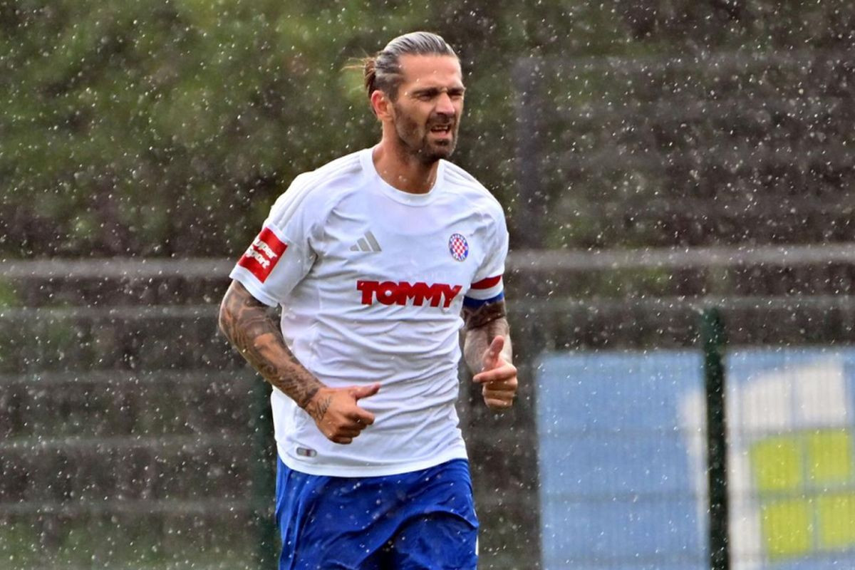 Hajduk stvara šampionski tim: Zvijezda će igrati za siću, bolje da mu ne govore koliko Livaja zaradi Hajduk stvara šampionski tim: Zvijezda će igrati za siću, bolje da mu ne govore koliko Livaja zaradi