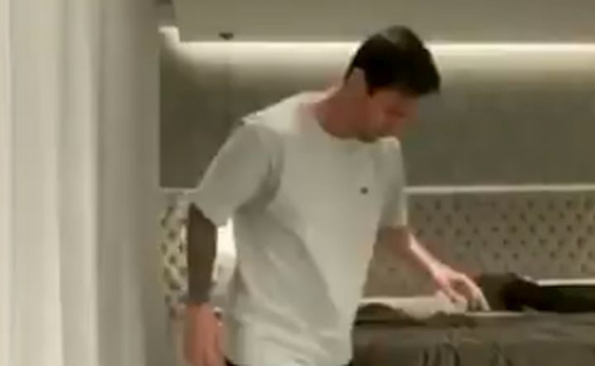Messi prihvatio izazov žongliranja rolnom toalet papira, a navijači vidjeli da je promijenio imidž