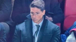 Svi su pokušavali da otkriju koga je to sinoć doveo Fernando Torres na Anfield