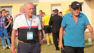 Nikić bivši, Hadžimahović preuzima Bratstvo pred derbi sa Slobodom?!