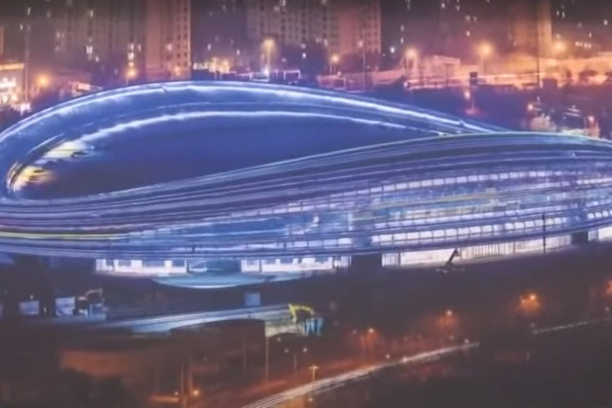 Zimske Olimpijske igre mogu da počnu: Dovršen veličanstveni Ice Ribbon Zimske Olimpijske igre mogu da počnu: Dovršen veličanstveni Ice Ribbon