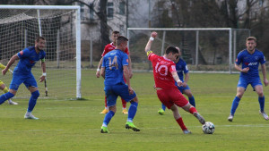 Mladost se ispromašivala, ali ipak savladala Krupu