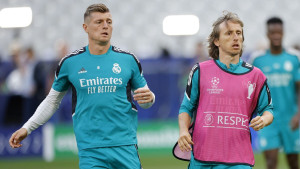 Modrić i Kroos na čekanju: Niko nije očekivao da će Real prvo njemu ponuditi novi ugovor