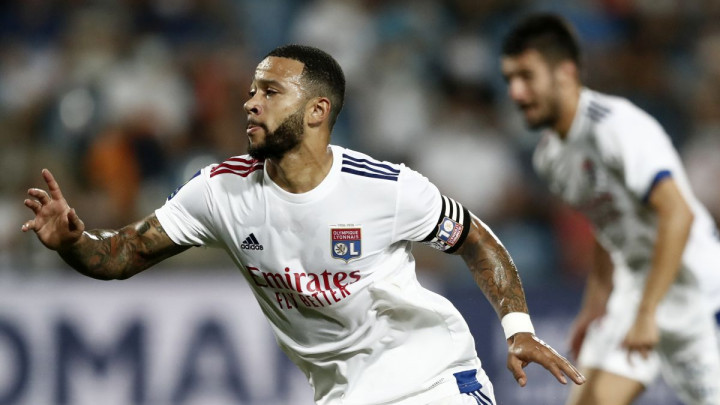 Lyon razočarao Barcelonu i Arsenal: Ništa od prodaje Depayja i Aouara