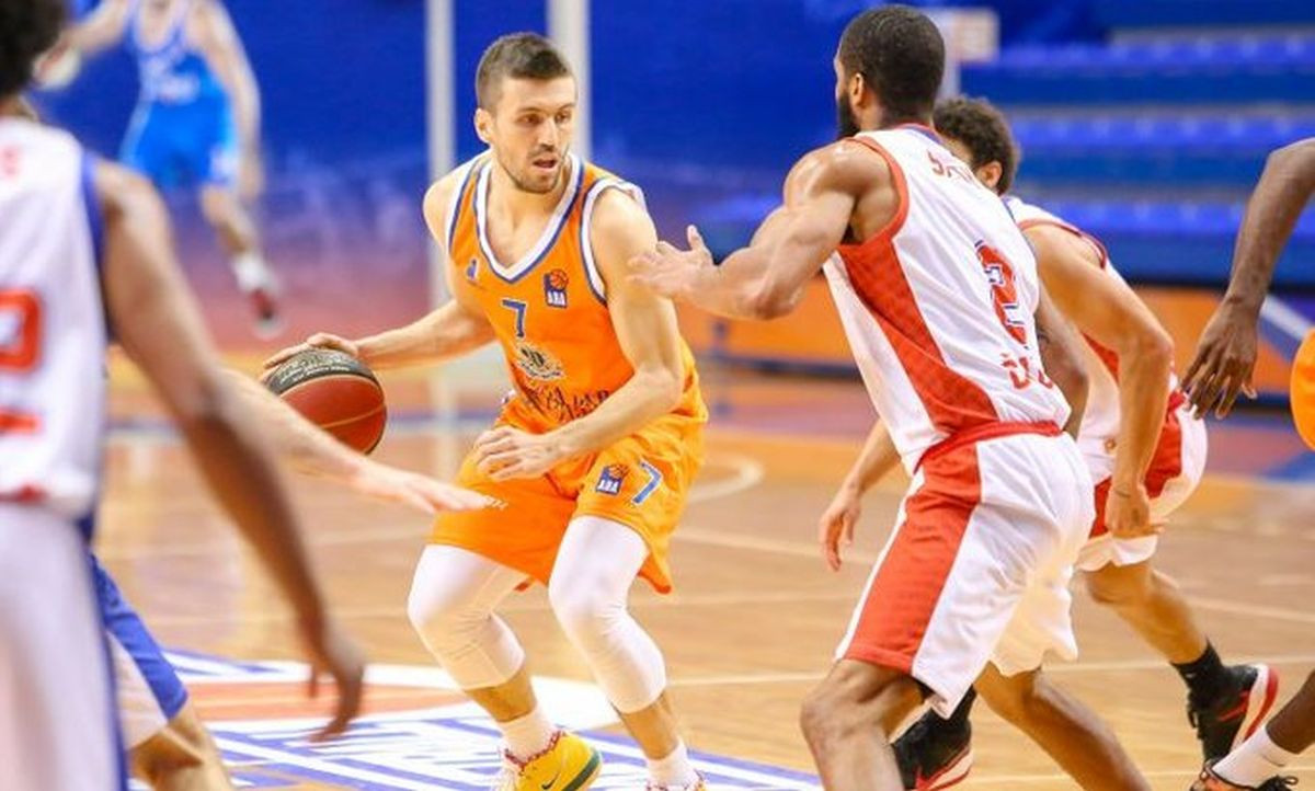 Mornar poražen od Gran Canarije: Gordić dvocfiren, skroman učinak Lazića Mornar poražen od Gran Canarije: Gordić dvocfiren, skroman učinak Lazića