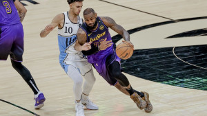 Ni LeBronov nestvarni triple-double nije spriječio poraz, Trae Young dominirao i donio pobjedu!