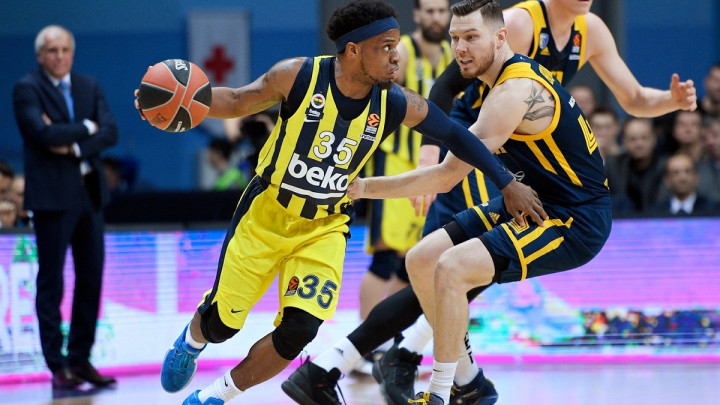 Košarkašima Fenerbahcea kasnile plaće