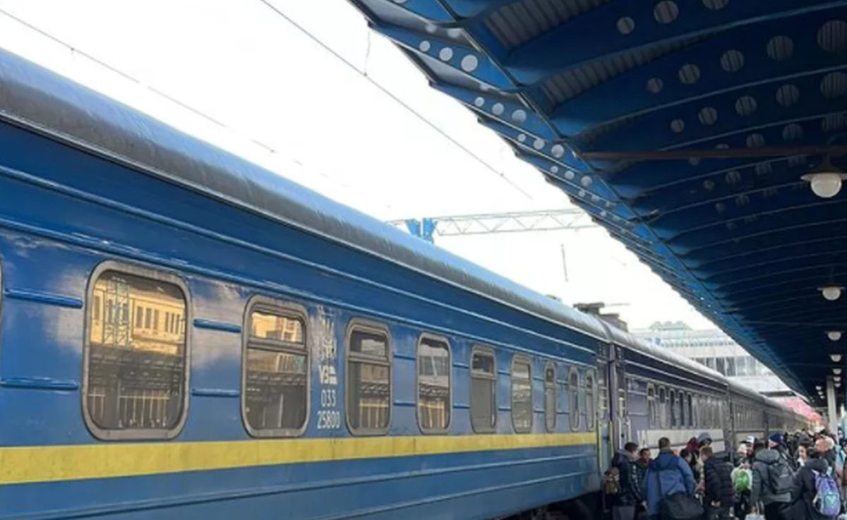 Brazilski nogometaši s porodicama se ukrcali u voz i napuštaju Kijev, ali na vlastitu odgovornost
