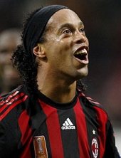 Fener za Ronaldinha nudi 21 milion eura Fener za Ronaldinha nudi 21 milion eura