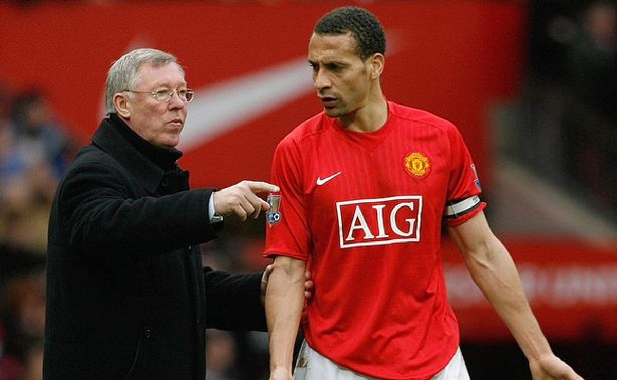 Ferdinand ispričao anegdotu: Kako su Fergusonove riječi pomogle da United osvoji 20. titulu? Ferdinand ispričao anegdotu: Kako su Fergusonove riječi pomogle da United osvoji 20. titulu?