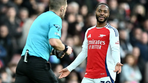 Sterlingu poručeno da može napustiti Arsenal nakon što se tim plasirao u polufinale Lige prvaka