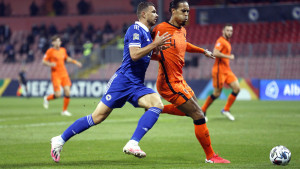 Van Dijk je sinoć protiv BiH imao novu poziciju, ali De Boeru je uzalud bilo kopiranje Kloppa