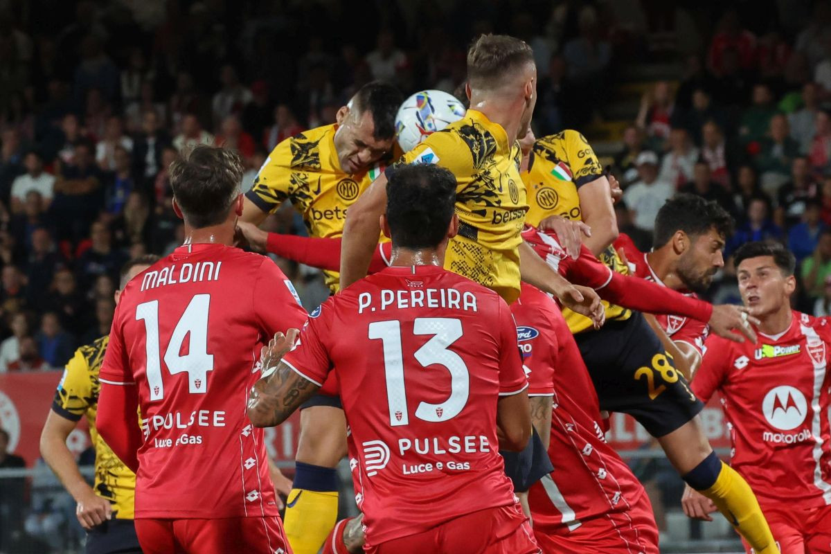 Inter se spasio u finišu susreta u Monzi Inter se spasio u finišu susreta u Monzi