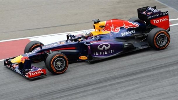 Vettelu pole position u Maleziji