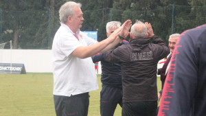 Elezović i Osim odabrali sastave za hercegovački duel