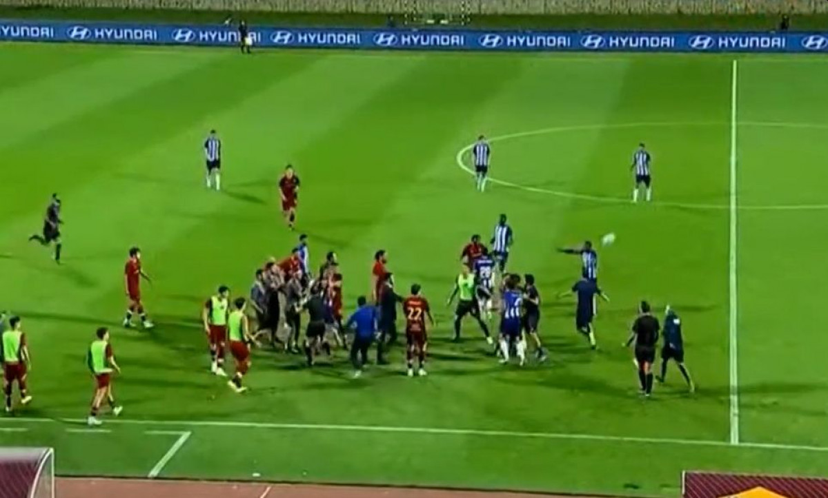 Totalna ludnica na meču Roma - Porto: Pepe žestoko faulirao Mkhitaryana, a onda je nastao haos