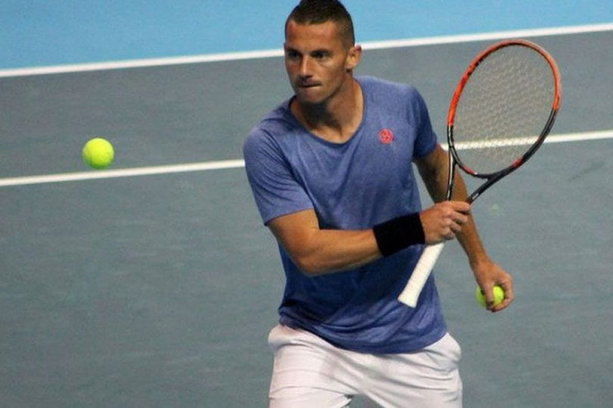 Brkić se plasirao u četvrtfinale ATP turnira u Metzu