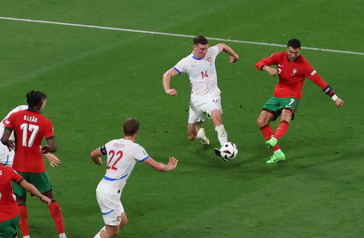 Borbena Češka nije izdržala: Portugalci u finišu utakmice došli do teške pobjede Borbena Češka nije izdržala: Portugalci u finišu utakmice došli do teške pobjede