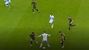 Cristiano Ronaldo osramotio zvijezdu PSG-a, prasnuo u smijeh i podigao cijeli stadion na noge