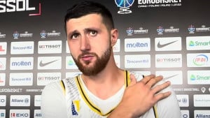 Gospodin kakav se rijetko viđa! Nurkić stao kraj Robersona, pa ga skoro rasplakao svojim riječima