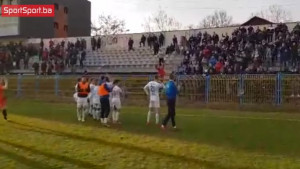 Nogometaši TOŠK-a sa navijačima proslavili pobjedu uz poznati hit