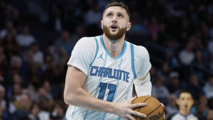 Charlotte Hornetsi doživjeli težak poraz od Sacramento Kingsa, Jusuf Nurkić odigrao solidan meč
