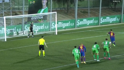 Pjanić promašio penal za Barcelonu!