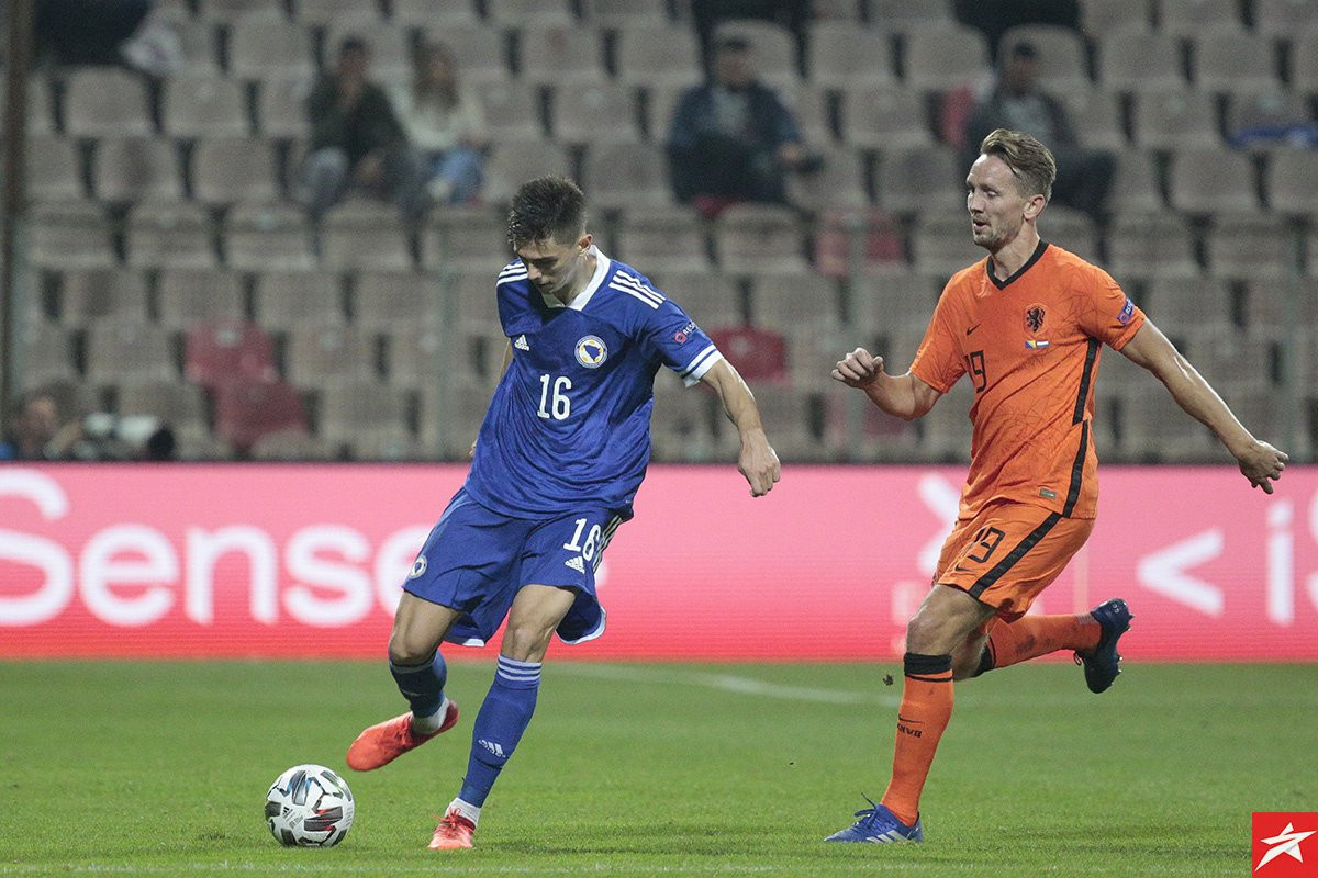 Hadžikadunić: Sretan sam što sam debitovao za svoju zemlju, volim te Bosno Hadžikadunić: Sretan sam što sam debitovao za svoju zemlju, volim te Bosno