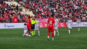 Sarajevo sve dalje od titule: Velež s igračem manje osvojio bod!