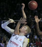 Barcelona lagano savladala Brose Baskets