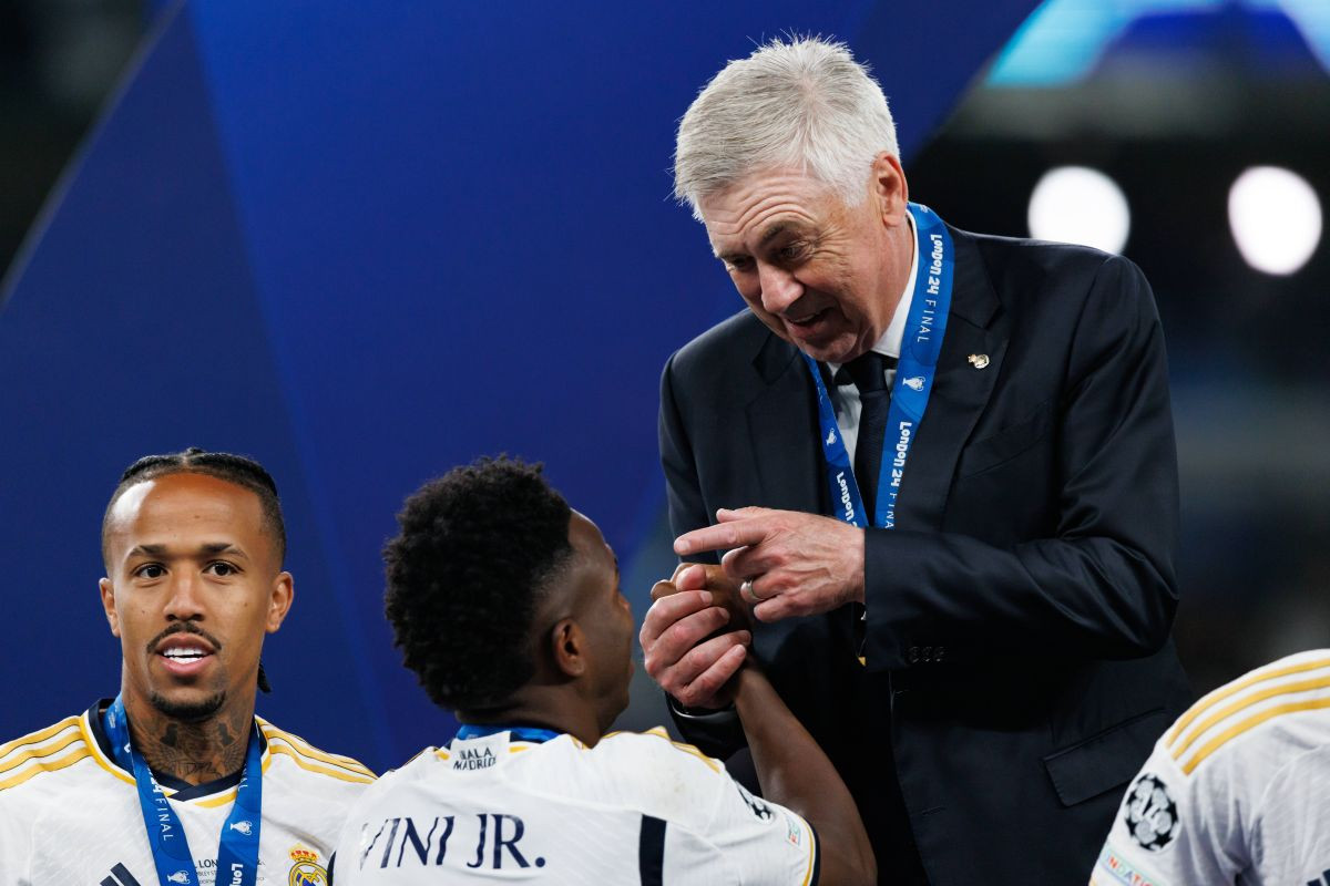 Ancelotti bez dileme kome ide Zlatna lopta: "Vini je najbolji na svijetu" Ancelotti bez dileme kome ide Zlatna lopta: "Vini je najbolji na svijetu"