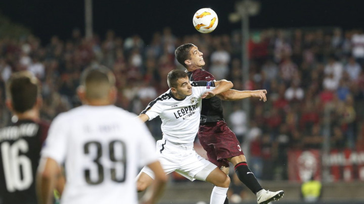 Milan nekako slomio otpor Dudelangea, Arsenal lako protiv Vorskle