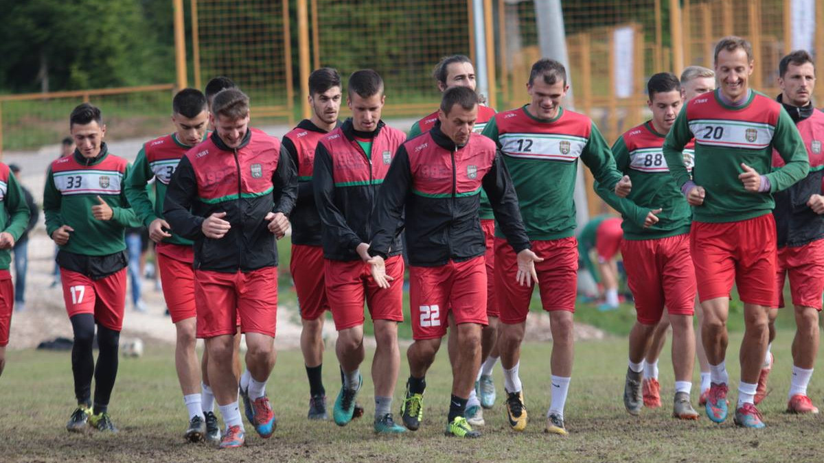 Radno na pripremama FK Olimpik na Jahorini