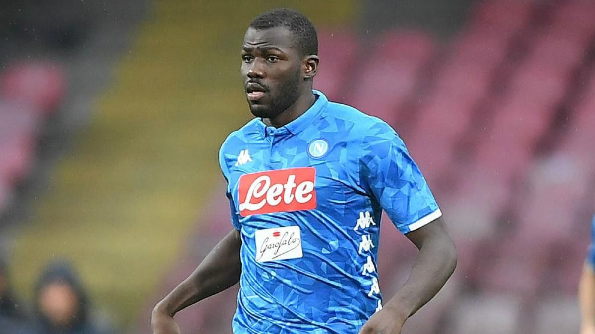 Trese se Napulj: Manchester United poslao ponudu za Koulibalyja Trese se Napulj: Manchester United poslao ponudu za Koulibalyja