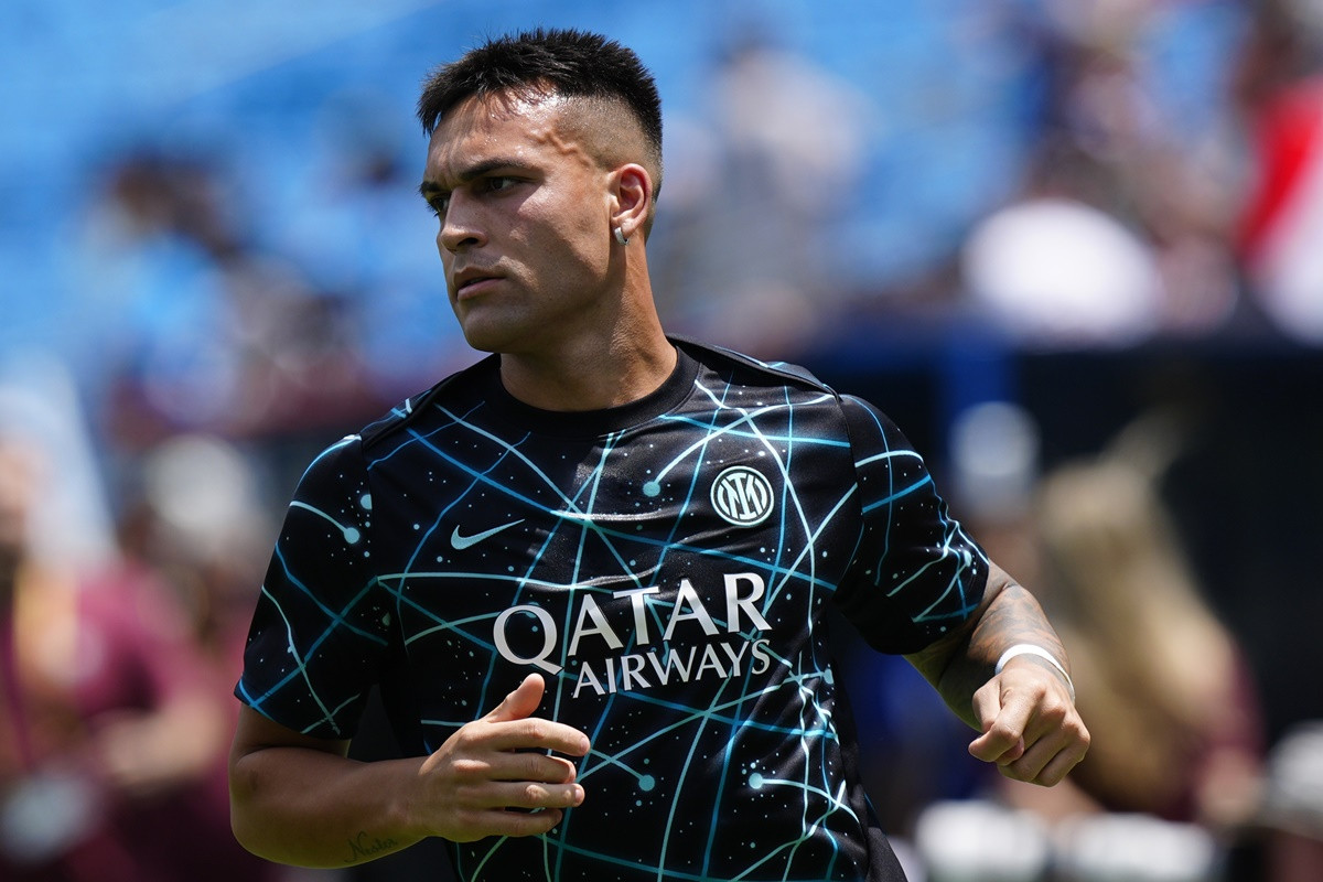 Martinez dobija paklenog partnera u napadu: Inter spremio bogatu ponudu za svoj prioritet broj jedan Martinez dobija paklenog partnera u napadu: Inter spremio bogatu ponudu za svoj prioritet broj jedan
