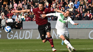 Milan Đurić novim golom ponovo spasio svoju Salernitanu! 